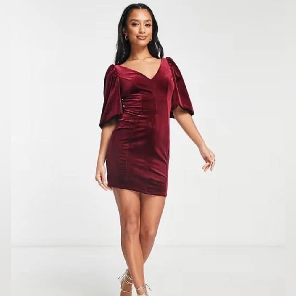 River Island Petite Burgundy Velvet Puff Sleeve Mini Dress
